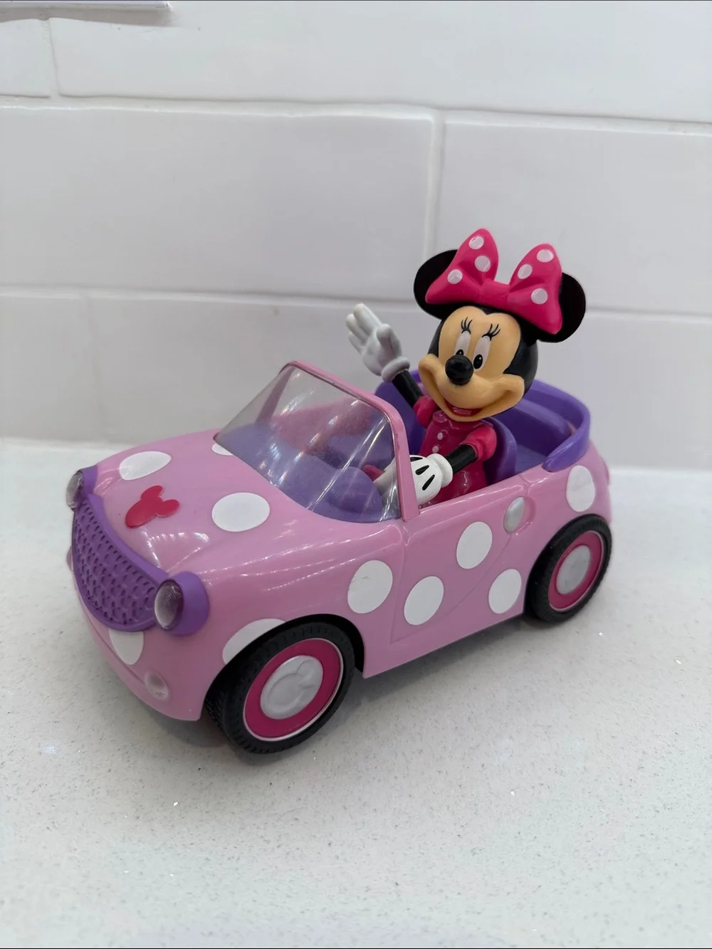 Disney Minnie Mouse Pink & Purple Polka Dot Convertible Toy Car